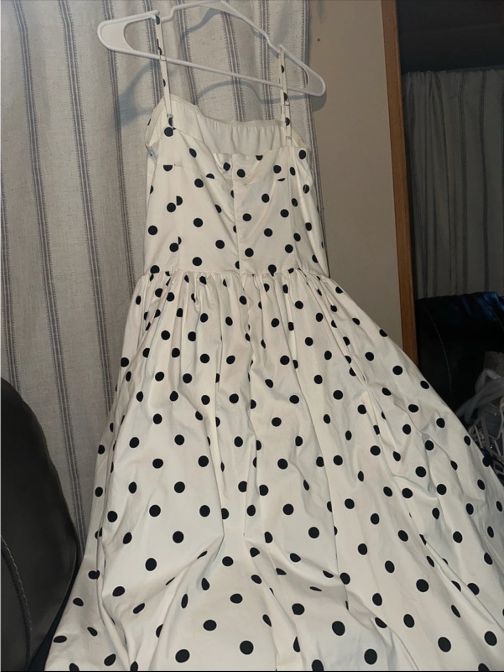 Vintage White Dress with Black Polka Dots - Picture 2 of 8